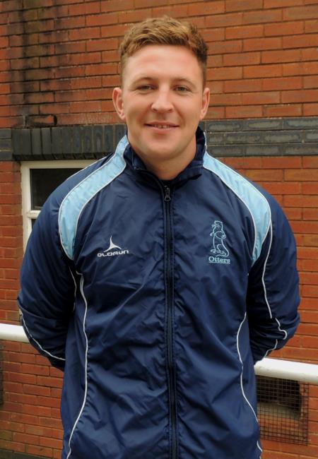 Narberth flanker Pat Roberts claimed The Otters bonus-point try