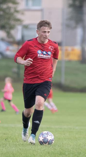Sean Edmundson scored a brace for Pennar at Neyland