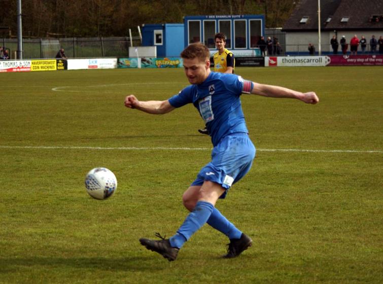 Skipper Sean Pemberton came close to scoring right at the end