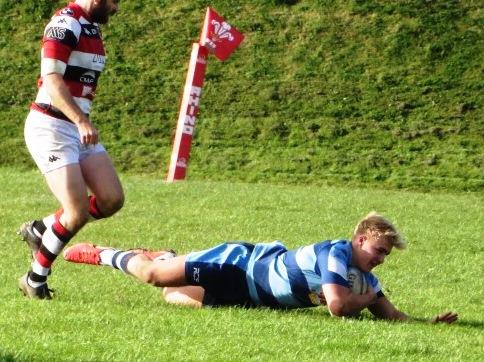 George McDonald grabs a try for the Otters