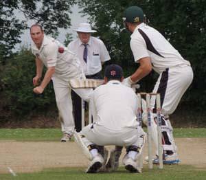 Picture Gallery from the DR Morris Cup Final