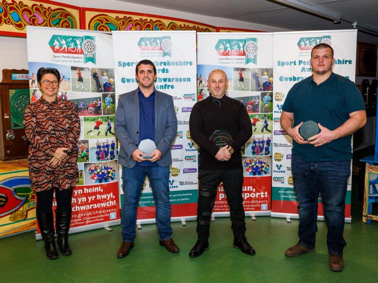 Coach of the Year - Simon Lewis, Chris McEwen, Simon Gardiner