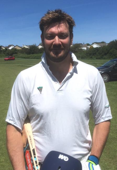 Doug Johnson - 3 for 12 as the main Lightning bowler