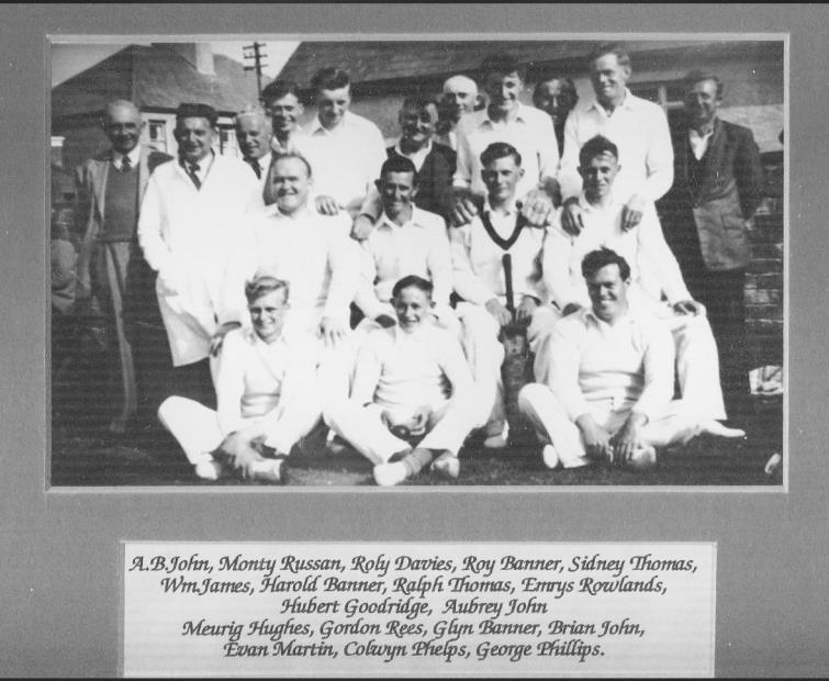 Evan Martin (sitting, front left)  in a Hook 60s team