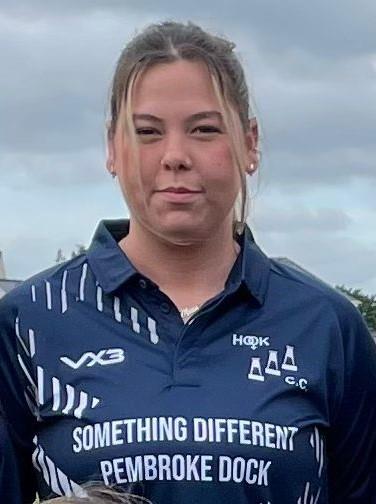 Maisy Davies - Bowled really well for Hook