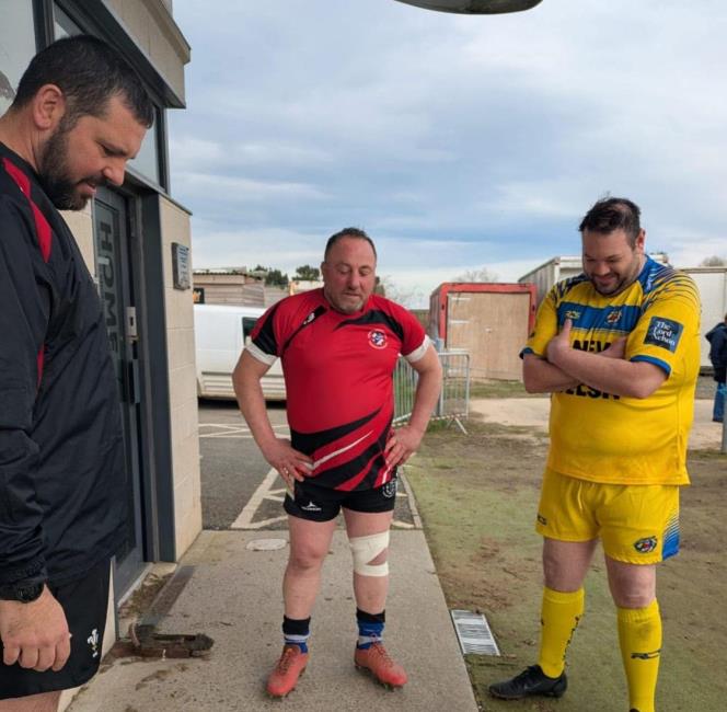 Ref Gary Wilkes, Romeo Colella and Andrew Morrillo at the toss