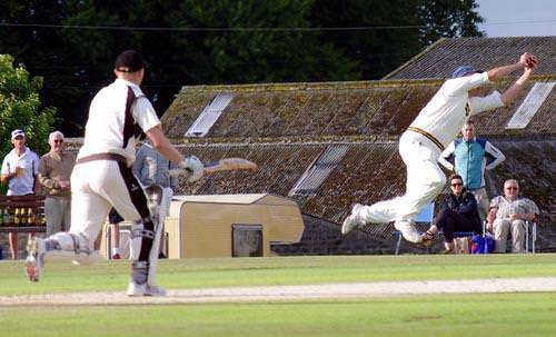 See all the action from Harrison-Allen Bowl 2013 Final