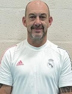 Rob Kingston playing indoor cricket