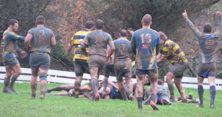 Gareth James scores for Aberaeron