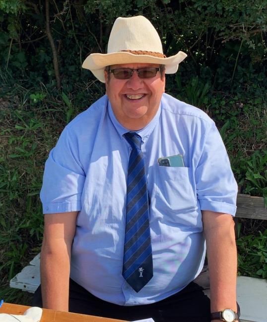 Announcer Richard Merriman