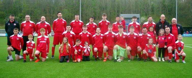 Milford United United line up prior to kick off