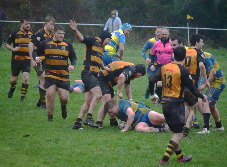 Good defence by The Wasps (William John)