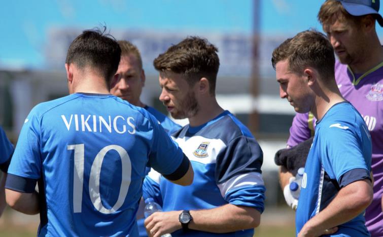 Hakin manager Scott Davies encourages his Hakin team
