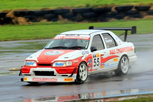 Jason Davies handling the wet conditions