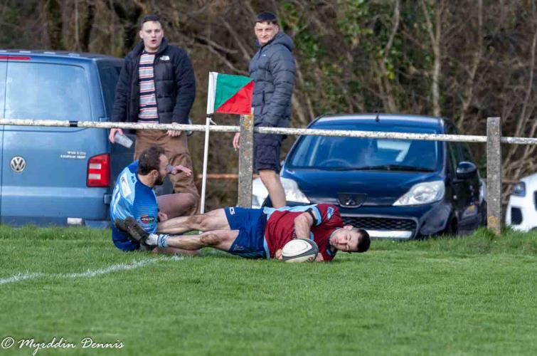 Lewys Gibby adds another try to his collection
