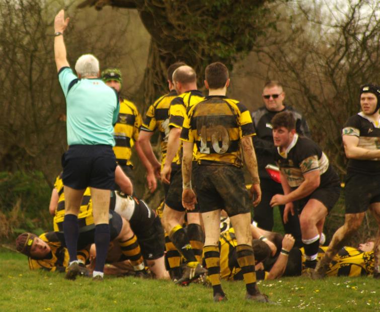 Adam Cawley grabs an early try for The Quins