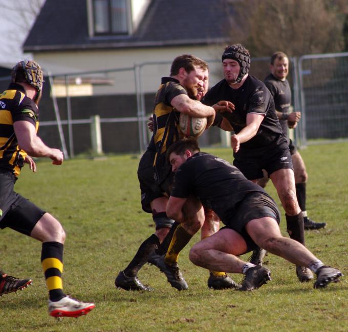 Good defence by Neyland against The Saints