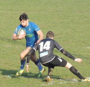 Scott Candler on his way to the try line