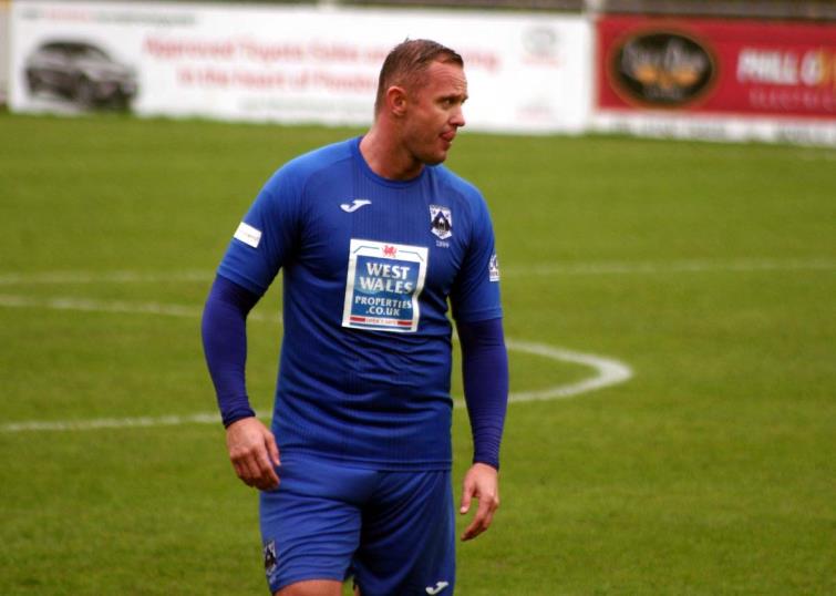 Lee Trundle added the Bluebirds
