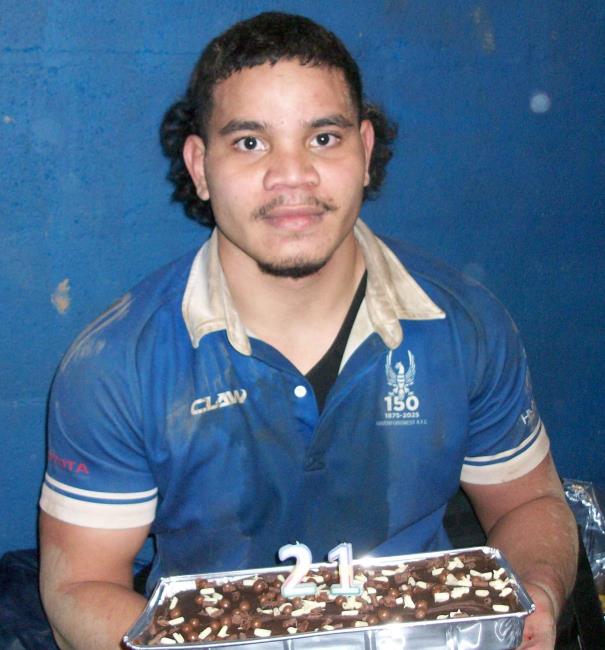 Crawford Hedmon - scores a try on his 21st birthday. 