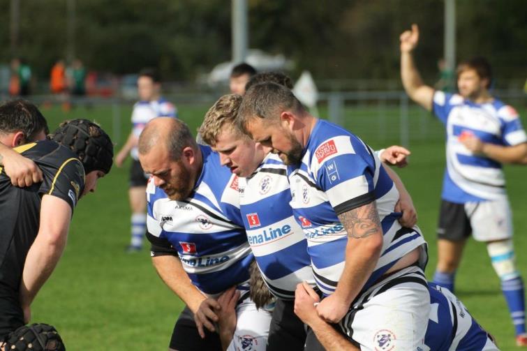 Gavin Walsh in scrum