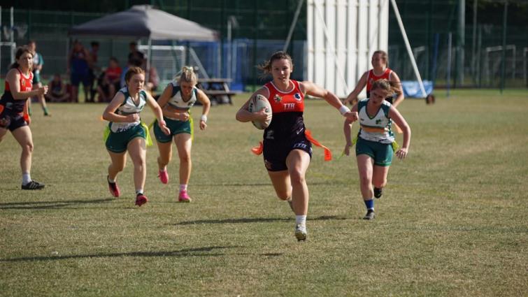 Jess in full flight