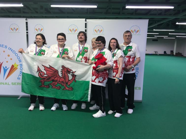 Welsh Lidibis team