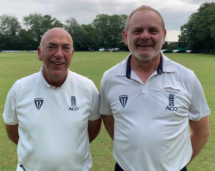 Umpires - Ian Gow and Jon Willington