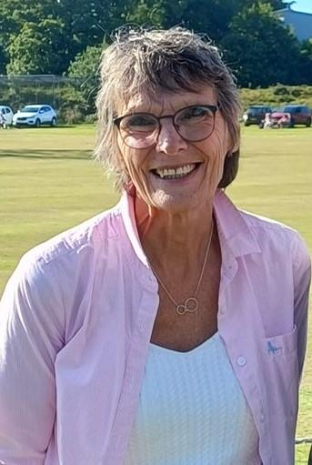 Julie Davies (Carew)