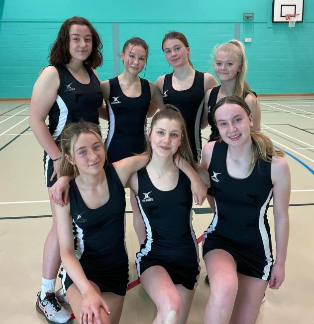 Under 16s Sapphires Black