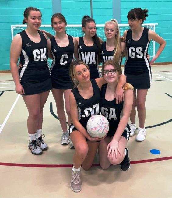 Under 16s - Sapphires Black