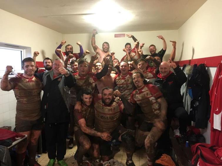 Milford Haven RFC celebrate win at Crickmarren