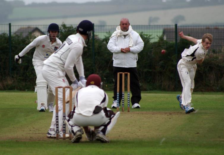 Neylands Geraint Rees bowls to Whitland skipper Iestyn Scourfield