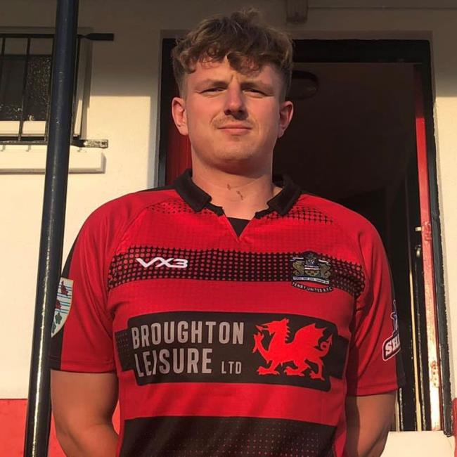 Jack Broadhurst (Tenby United)