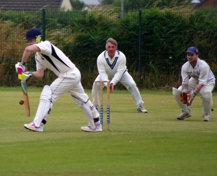 Paul Murray plays a forward defensive shot