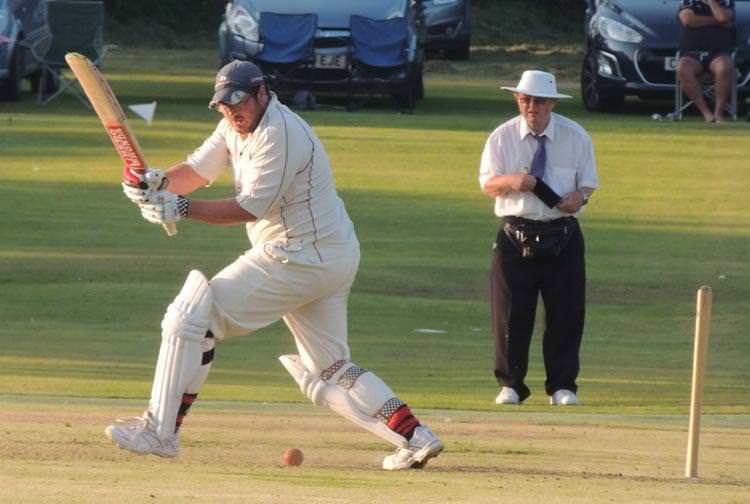 Smashing action photos from Ken Morris Final