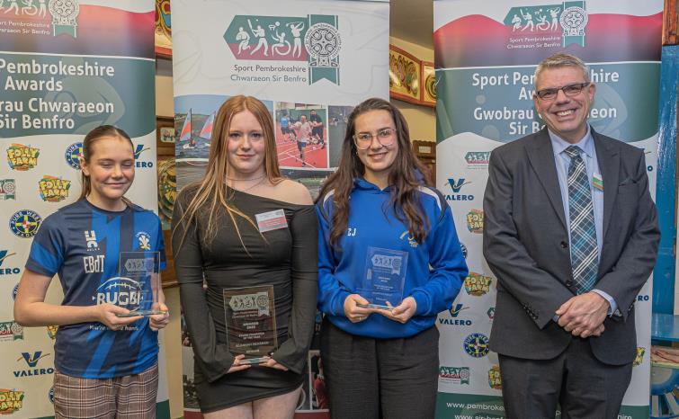 Young Volunteers Award