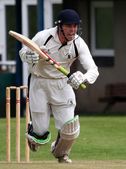 AshleySutton calls for a quick single