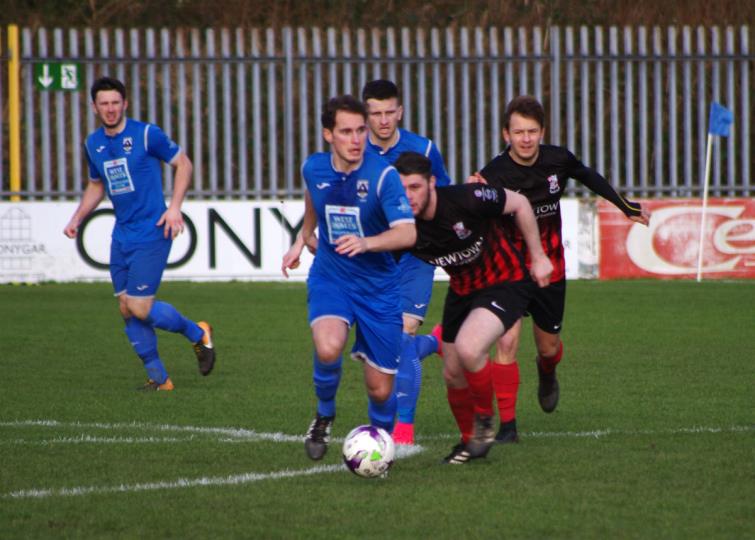 Kristian Speake in control in midfield