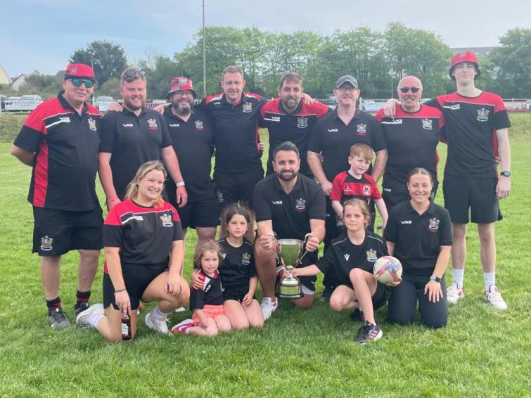 Seasiders staff and children