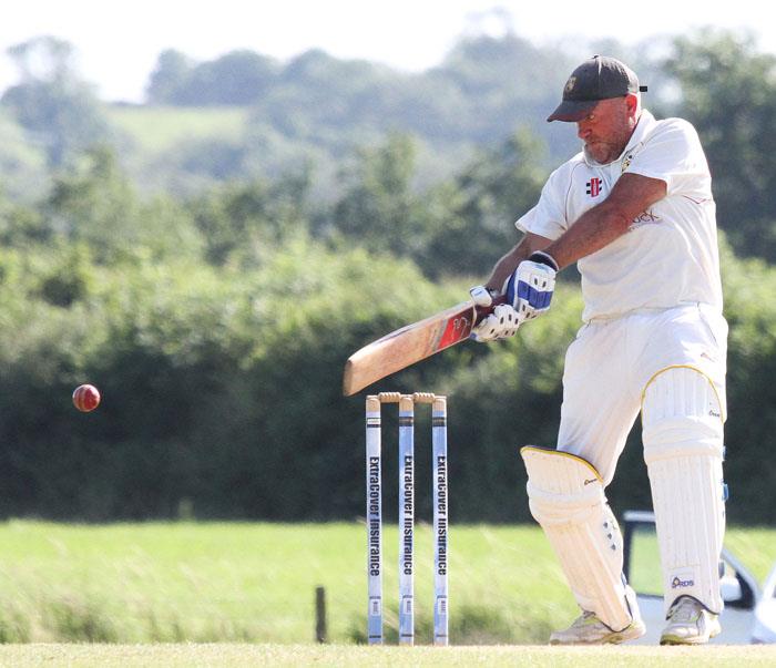 Simon Wood - a classy innings for The Rooks - pic by Susan McKehon