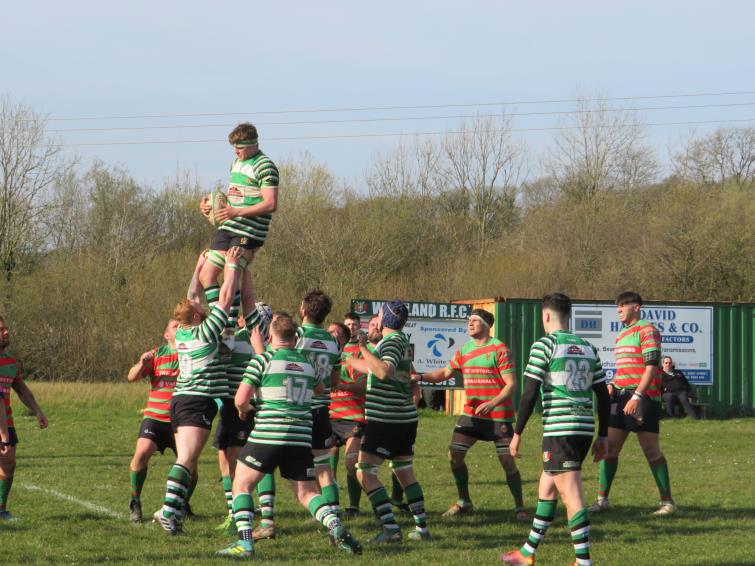 James Thomas takes clean lineout ball which led to a forward drive and try for Marc Jones