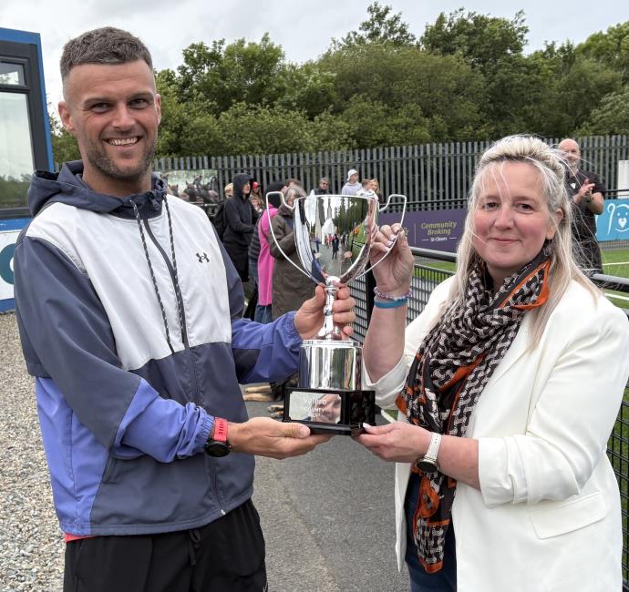 County skipper Ashley Bevan with Nicola Harteveldt of Megans Starr Charity