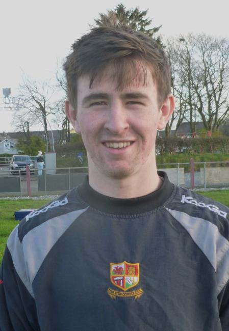 Tomos Phillips - good try for Crymych