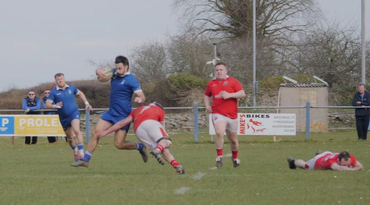 Scott Candler on a burst to the line (Pic. William John
