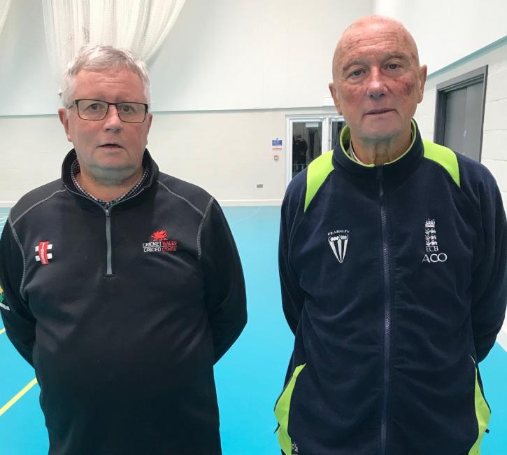  Umpires - Martin Jones and Allan Hansen