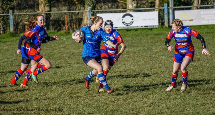  Awen Prysor races through for a first-minute try