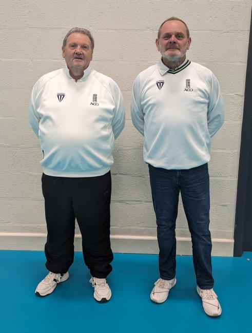 Umpires - Chris Stapleton and Jon Willington