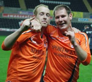 Mills helps Tigers take the silverware