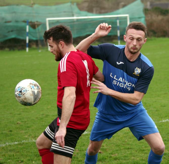 Ben Steele netted four goals for The Swifts